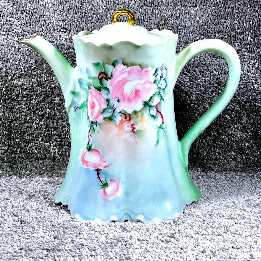 Haviland France‎ Hand Painted Porcelain Coffee Pot Floral Roses Gilded Gold Trim